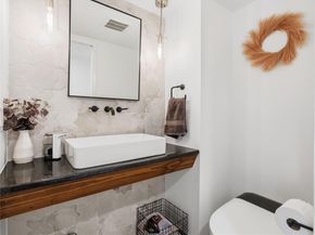 4502 Mountain Path DR, Austin TX 78759