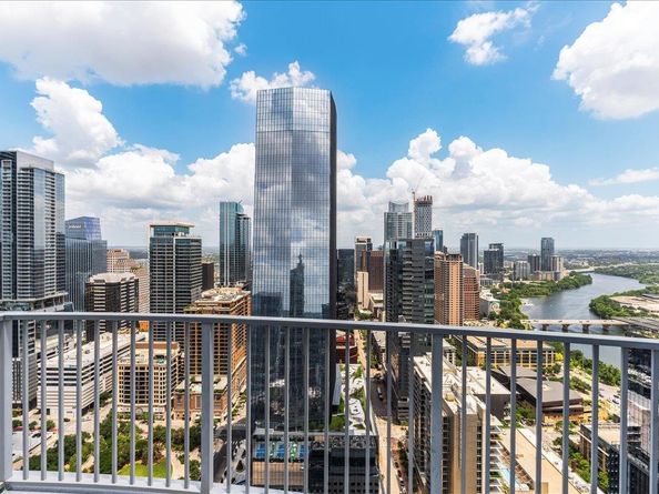 360 Nueces ST 4305, Austin TX 78701