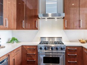 360 Nueces ST 4305, Austin TX 78701