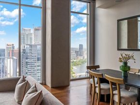 360 Nueces ST 4305, Austin TX 78701