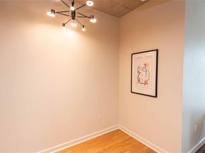 360 Nueces ST 1214, Austin TX 78701