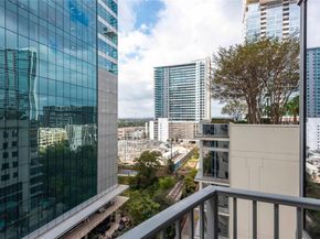 360 Nueces ST 1214, Austin TX 78701