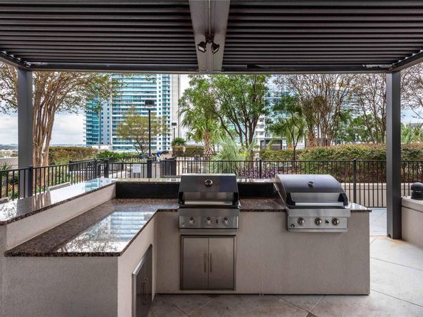 360 Nueces ST 1214, Austin TX 78701