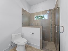 1402 E 11th ST, Austin TX 78702