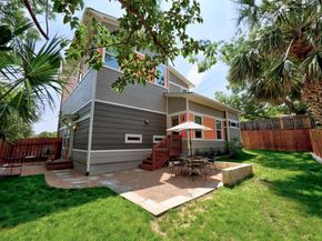 1402 E 11th ST, Austin TX 78702