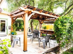 213 Oakwood DR, Georgetown TX 78628
