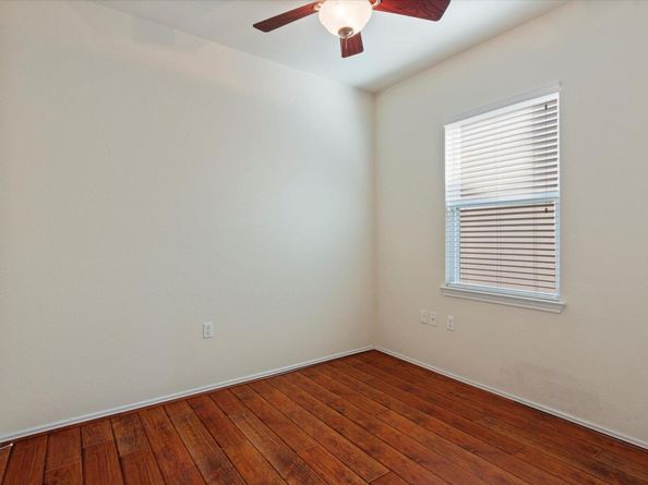 112 Winter DR, Georgetown TX 78633