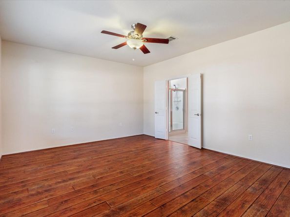 112 Winter DR, Georgetown TX 78633