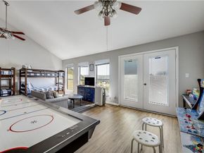171 Comanche PT, Point Venture TX 78645