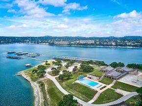 171 Comanche PT, Point Venture TX 78645