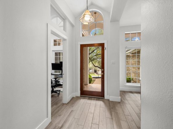 3607 Latimer DR, Austin TX 78732