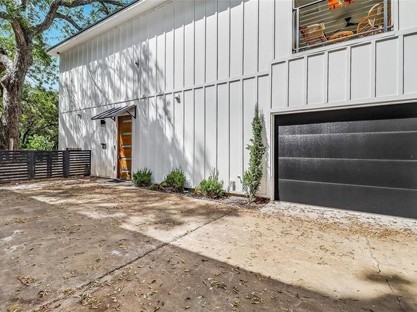 1109 W Annie ST, Austin TX 78704