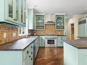 5302 N Scout Island CIR, Austin TX 78731