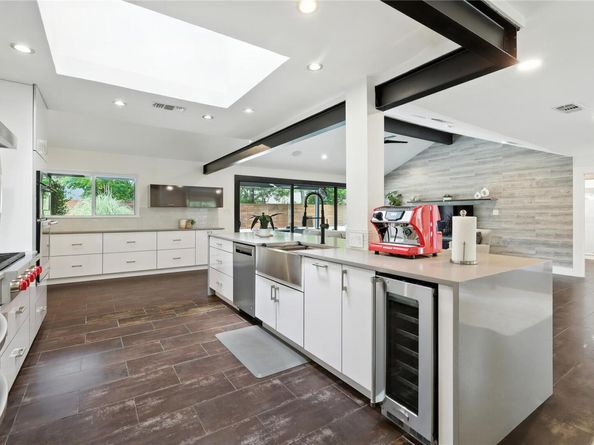 8612 Mesa Drive DR, Austin TX 78759