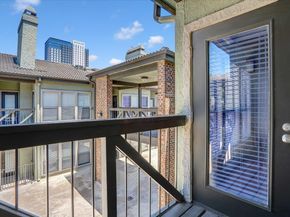 807 W 25th ST 307, Austin TX 78705