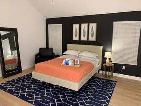 2004 Melissa Oaks LN, Austin TX 78744