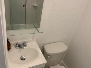 2004 Melissa Oaks LN, Austin TX 78744