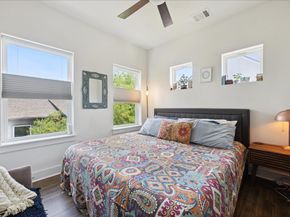 5006 Baker ST B, Austin TX 78721