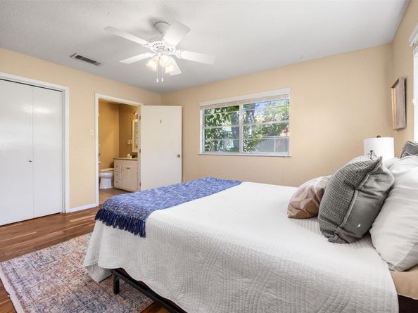 9504 Flintrock CIR, Austin TX 78737