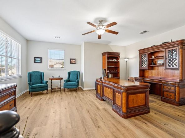 7901 Southwest PKWY 21, Austin TX 78735