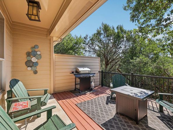 7901 Southwest PKWY 21, Austin TX 78735