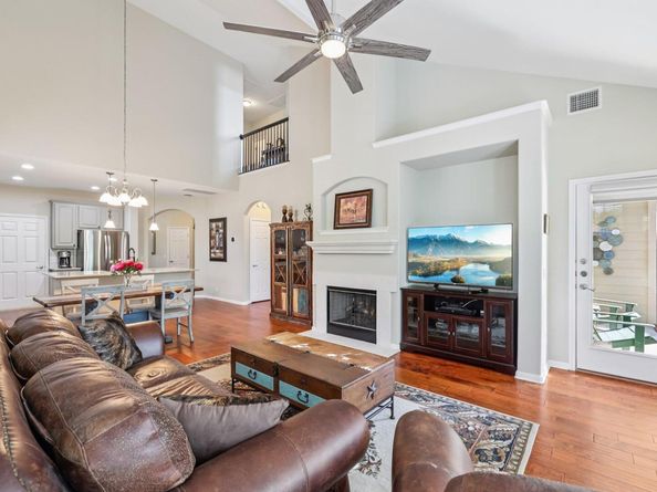 7901 Southwest PKWY 21, Austin TX 78735