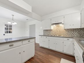 9504 Hansford DR, Austin TX 78753