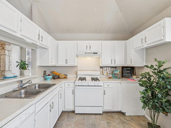 1503 Lantana DR, Round Rock TX 78664