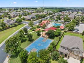 417 Los Cobos LN, Georgetown TX 78626