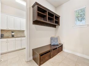 701 W Majestic Oak LN, Georgetown TX 78633