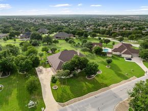 701 W Majestic Oak LN, Georgetown TX 78633