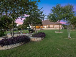 701 W Majestic Oak LN, Georgetown TX 78633