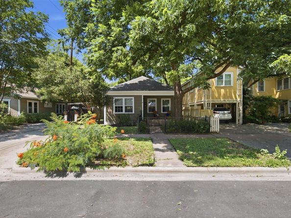 206 E 43rd ST, Austin TX 78751