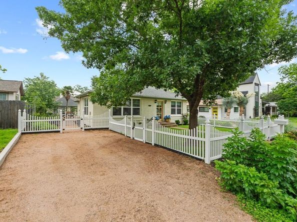 1908 W 37th ST, Austin TX 78731