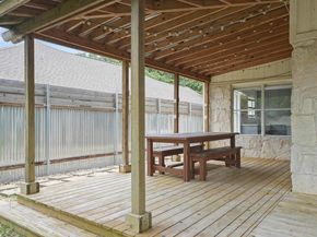 1132 Brecon LN, Austin TX 78748