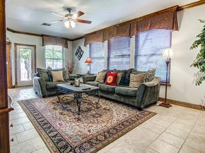 7712 Earp WAY, Austin TX 78729