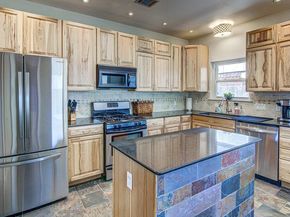 7712 Earp WAY, Austin TX 78729