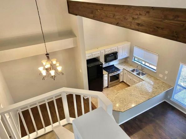4404 Travis Country CIR G4, Austin TX 78735