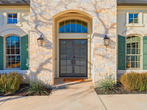 309 Flint Ridge TRL, Georgetown TX 78628