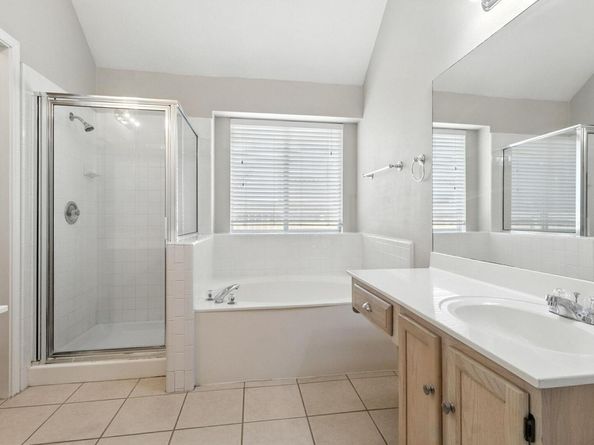 403 Thunderbay DR, Georgetown TX 78626