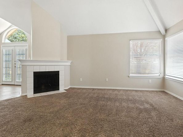 403 Thunderbay DR, Georgetown TX 78626