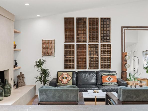 1400 Cripple Creek DR, Austin TX 78758