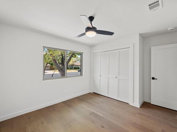 1400 Cripple Creek DR, Austin TX 78758