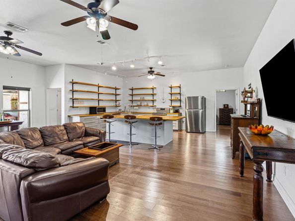 5704 Roundup WAY, Leander TX 78645