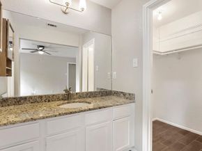 13113 Billiem Dr, Austin TX 78727