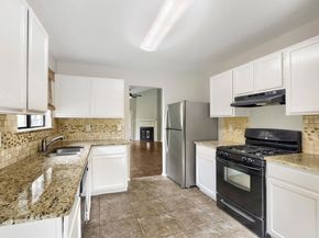13113 Billiem Dr, Austin TX 78727