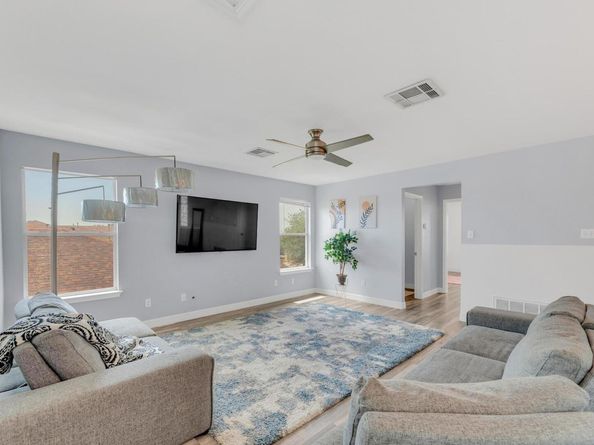 18400 Sun Haven CV, Elgin TX 78621