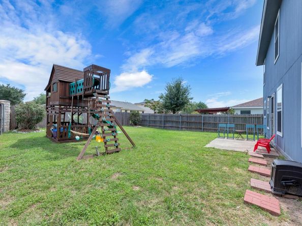 18400 Sun Haven CV, Elgin TX 78621