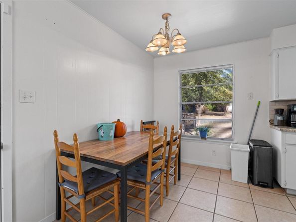 8204 Easter CV, Austin TX 78757