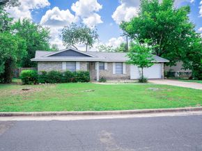 8204 Easter CV, Austin TX 78757